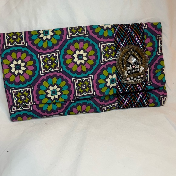 Multicolor Patterned Clutch - Picture 1 of 2